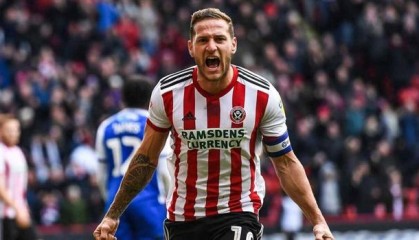  英超垫底队换帅如换刀，伯恩利终结连败  