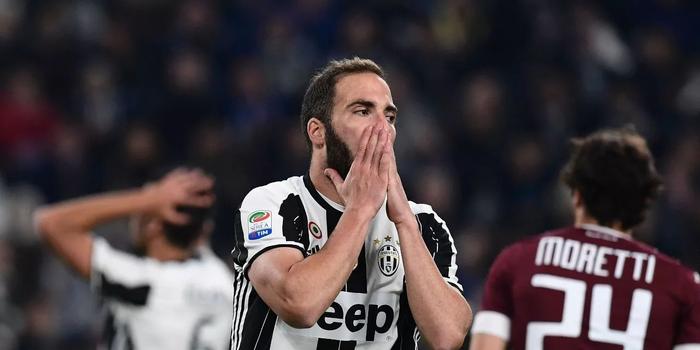  意甲金靴争夺白热化四大射手差距缩小  