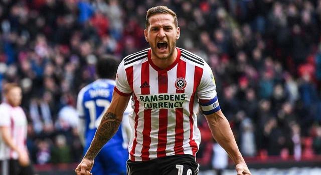  英超垫底队换帅如换刀，伯恩利终结连败  